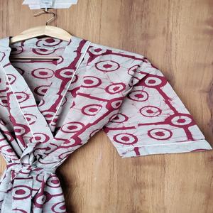 ชุดกิโมโนผ้าฝ้ายน้ำหนักเบา, ชุดคาฟตันลายดอกไม้สไตล์อินเดีย, ชุดเดรสคาฟตันผ้าฝ้ายลายดอกไม้, เสื้อคลุมโบโฮไซส์ใหญ่ ราคาขายส่ง - Product Image 6