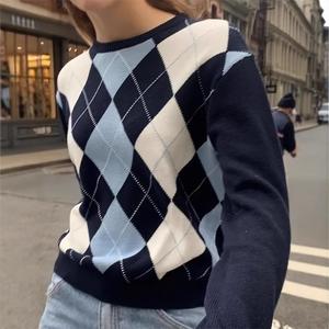 <span class=keywords><strong>Pull</strong></span> en tricot décontracté pour femmes avec patchwork en promotion pour la saison d'automne - Product Image 1
