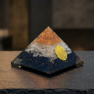 Pirámide de Orgón de Turmalina Negra, Cristal Hecho a Mano, Decoración Feng Shui para el Hogar, Escultura de Meditación, Gujarat MOONLIGHT CRYSTAL - Product Image 1