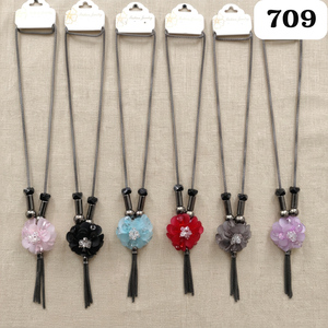 Collection de colliers longs PingBling colorés en bronze avec pendentif floral en cristal brillant et pompon multi-chaînes pour femme - Product Image 2