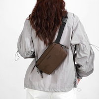 Sac à bandoulière de créateur de mode, sac de loisirs, imperméable, léger, sac de luxe pour les essentiels quotidiens, smartphone, portefeuille