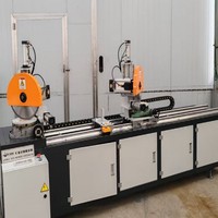 Scie circulaire universelle verticale automatique avec commande PLC et moteur pour le traitement des profilés en aluminium et du bois