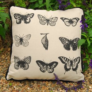 Fundas de almohada con diseño de mariposa en blanco y negro, funda de cojín decorativa para el hogar de estilo Vintage, fundas de almohada con diseño de flores