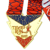 Médaille de course sportive plaquée or en alliage de zinc, thème mode, émail souple, silhouette en relief, souvenir de collection, ruban imprimé UV