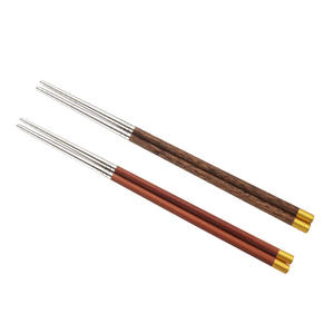 Palillos de madera de ala de pollo de primera calidad, acero inoxidable 304, redondos, antideslizantes, de madera de sándalo roja, para regalos de empresa, uso adulto - Product Image 4