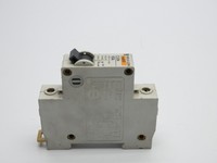 Plc 21402 C32n10a 240v 10a Unmp pour produit sous garantie