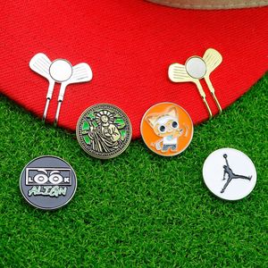 Nouveau marqueur de golf en métal émaillé en forme de boule, peinture cuite au four, avec design créatif style queue de billard, clip magnétique pour casquette, disponible en stock - Product Image 1