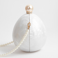 Sacs à main en acrylique tendance pour femmes, sacs de soirée et de mariage avec fermeture magnétique et chaîne de perles, vente en gros directe usine