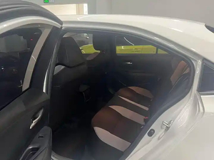 Autos Usados Toyota Corolla 2023 1.2T S-CVT Elite Sedán Familiar de 5 Plazas con Volante a la Izquierda, Vehículo de Exportación - Product Image 3