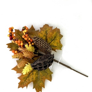 Chất Lượng Cao Bán Buôn Nhân Tạo Berry Thông Cone Maple <span class=keywords><strong>Leaf</strong></span> Hoa Chi Nhánh Thực Tế Trang Trí Nhà Giáng Sinh Chọn Tốt Nghiệp - Product Image 6