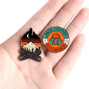 Prêt à expédier en gros Logo personnalisé Kawaii dessin animé <span class=keywords><strong>Girly</strong></span> professionnel Uv impression épinglette Cactus doux dur émail broches broche - Product Image 2