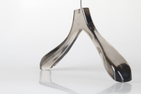 Cintre en acrylique de haute qualité en plexiglas pour magasin de vêtements de mode au meilleur prix