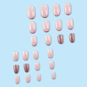 Faux ongles français étincelants à tête ronde courte, 24 pièces, avec colle pailletée, couverture complète, presse amande, avec vagues - Product Image 3