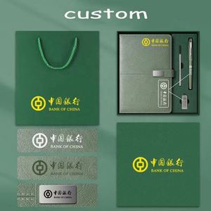 Ensemble Cadeau d'Entreprise Haut de Gamme : Carnet en PU, Flasque, Stylo Rechargeable, Clé USB – Articles de Bienvenue pour Employés - Product Image 3