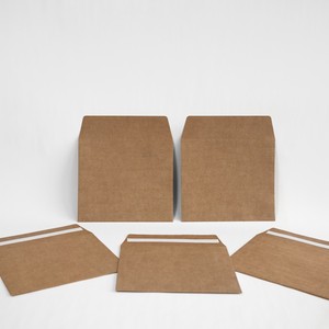 Sacs en papier auto-adhésifs de haute qualité, enveloppes en papier kraft, sacs enveloppes en papier non couché avec bande adhésive - Product Image 2