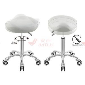 Chaise de <span class=keywords><strong>bureau</strong></span> <span class=keywords><strong>ergonomique</strong></span> élégante avec siège pivotant et base chromée – Équipement de <span class=keywords><strong>bureau</strong></span> moderne - Product Image 4