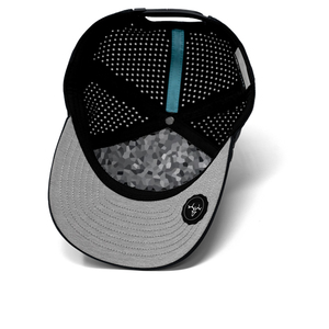 Casquette de performance Melin Midnight Camo noire de haute qualité, personnalisée par le fabricant, à visière incurvée, 5 panneaux, imperméable, avec trous découpés au laser - Product Image 5
