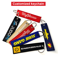 Geborduurde sleutelhangers met aangepast merklogo, bulkverpakking voor vliegtuigvlaggen, jet tags, accessoires & geweven stoffen label sleutelringen