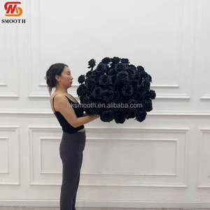 Couronne de fleurs noires de luxe lisses, ensembles de boules de fleurs pour mariage, prix d'usine pour la décoration de centre de table - Product Image 5