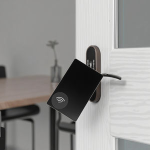 บัตรแม่เหล็กพีวีซีใสกันน้ำแบบกำหนดเอง 13.56MHz RFID/NFC พร้อมชิป 1k บัตรสมาชิก บัตรชำระเงิน บัตรโรงแรม - Product Image 3