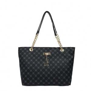 Sac à main pour femme de première qualité avec des perles métalliques vives, design élégant et luxueux, doublure en soie légère et - Product Image 2