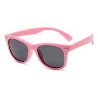 Lunettes de soleil polarisées pour enfants, monture intégrale en silicone, protection UV400, usage sportif, vente en gros auprès du fabricant (OEM/ODM)