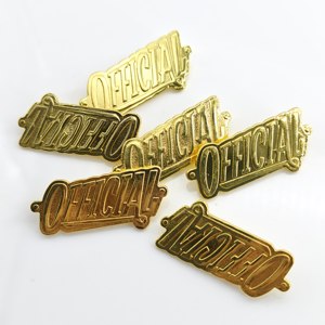 Étiquettes de vêtements et étiquettes typographiques en métal doré gravées au laser, 3D en relief, lavables, pour vestes et vêtements - Product Image 2