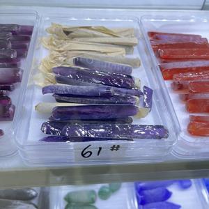 Saphir créé en laboratoire, corindon synthétique, matière brute non taillée - Product Image 5