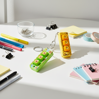Mini clavier créatif, porte-clés mignon de dessin animé, anti-stress, pendentif lumineux amusant