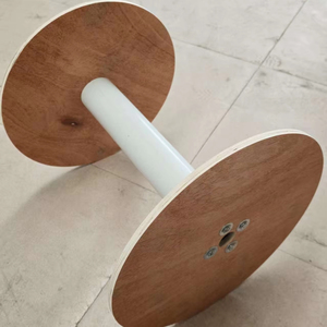 ม้วน<span class=keywords><strong>สาย</strong></span>เคเบิลและแกนม้วน<span class=keywords><strong>ไม้</strong></span>แบบกำหนดเองที่เป็นมิตรกับสิ่งแวดล้อม สามารถใช้สำหรับการพันสาย<span class=keywords><strong>ไฟ</strong></span> การจัดแสดง และการขนส่ง - Product Image 1