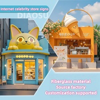 Sculpture d'art personnalisée en fibre de verre, thème 'Baked Off', pour attraction de rue commerciale, Instagrammable, pour signalétique de magasin de fruits