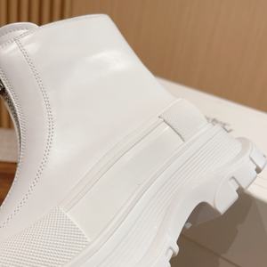 Calzado deportivo para mujer, moderno, duradero y cómodo, resistente a los olores, transpirable, antideslizante y de larga duración, hecho a medida. - Product Image 6