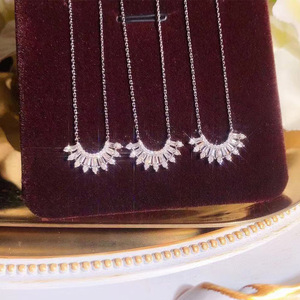 Collana con Ciondolo a Forma di Ventaglio e Quadrato per Donne, Catena Geometrica per Clavicola, Gioielli alla Moda per Uso Quotidiano, Regalo - Product Image 2