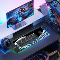 Tapis de souris de jeu personnalisé RVB Sea Wave Chargement sans fil 10/15w 10 Modes d'éclairage Tapis de souris LED Tapis de clavier à base de caoutchouc antidérapant
