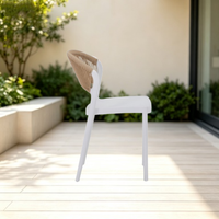 Chaise de salle à manger moderne et simple en plastique, empilable, pour restaurant, café, bistrot, maison, bar, bureau, école, usage domestique, en matériau PP