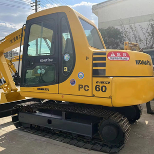 Komatsu รถขุดมือสอง PC60-7 - Product Image 1