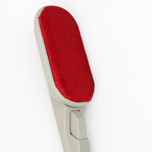 <b>Clothes</b> Lint Remover Brush Plastic Reusable For Clothing Care - Product Image 4