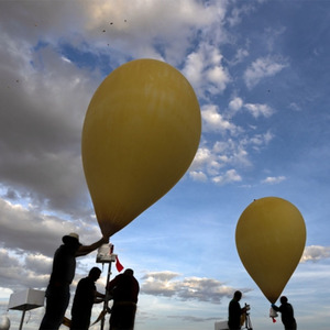 Tùy Chỉnh Vòng Hình Khí Tượng Lớn Cao Su Khổng Lồ Thời Tiết Bóng Độ Cao Âm Bóng Với Thiner - Product Image 4