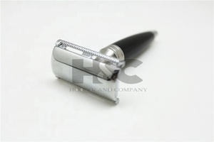 Razor Aluminum Alloy with Stainless Steel And Acrylic Traditional Double Edge Safety Razor Pakistan Made - Product Image 2