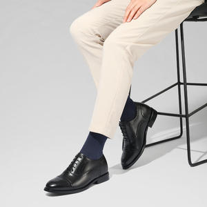 أحذية رجالية رسمية لزيادة الطول برباط وتهوية للخريف، أحذية سوداء مرتفعة 6 سم للمكتب والعمل، بيع بالجملة - Product Image 5