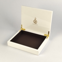 Boîte cadeau en bois brillant avec doublure en velours, charnière métallique, logo personnalisé pour chocolats, fruits secs, pâtisseries, emballage cadeau de fêtes