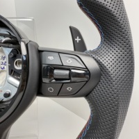 Volant sport en cuir semi-perforé pour F10 F11 F30 F36 M3 F80 M4 F82 M2 F87 X5 E70 E90 E92