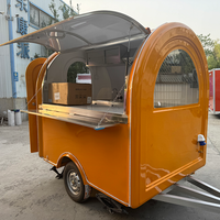 Chariot de restauration rapide multifonctionnel mobile, camion de cuisine remorquable efficace