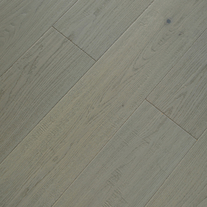 Suelo de Madera Multicapa Tropical EN717-1, Grado AB, Roble Europeo, Reducción de Ruido, Sistema de Click, 12 mm, Acabado Mate, para Comedor - Product Image 1