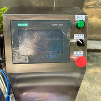 Machine de remplissage automatique de liquides certifiée CE pour la production de boissons, d'eau, de vin, d'huile comestible, de miel et de sauces