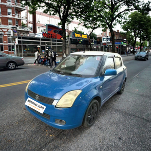 Auto Urbana Compatta Pronta per la Consegna |   <span class=keywords><strong>Suzuki</strong></span> <span class=keywords><strong>Swift</strong></span> 1.5L Fashion Edition Manuale, Inizio 2009 |   Hatchback con guida a sinistra |   Conveniente - Product Image 3