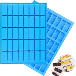 Moldes de Silicona Reutilizables de 40 Cavidades para Chocolate y Dulces, Mini Bandejas para Cubitos de Hielo, Moldes de Silicona para Caramelos, Gelatina y Cubitos de Hielo - Product Image 4