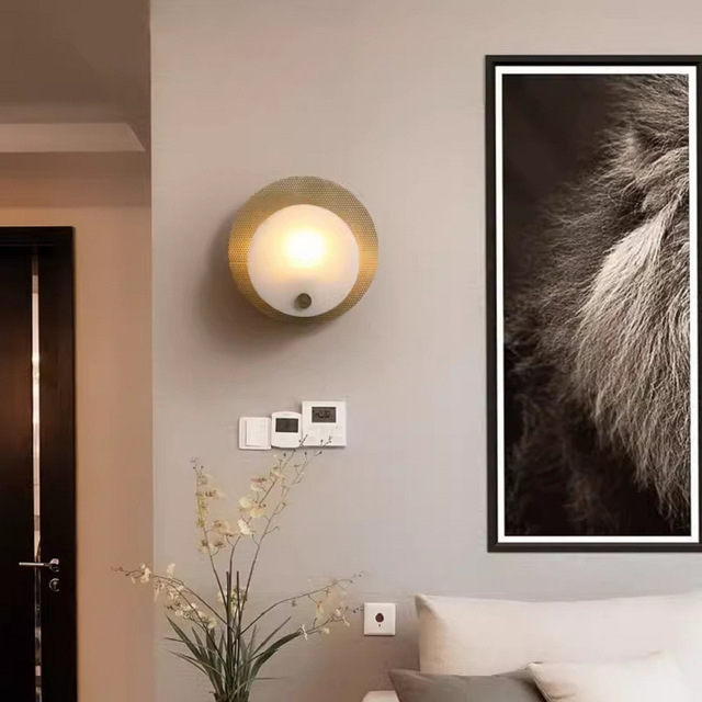 Hot Sales Creative Natural Marble Alabaster Decorative Wall Light Led Lamp for Bedside