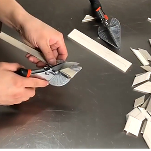 Tijeras de ángulo de 45 grados, alicates de corte para PVC, herramienta manual multifunción ajustable para cortar molduras y canaletas - Product Image 4