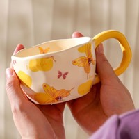 Mug à café en porcelaine avec motif de papillon de dessin animé, réutilisable et compatible lave-vaisselle, pour usage au bureau